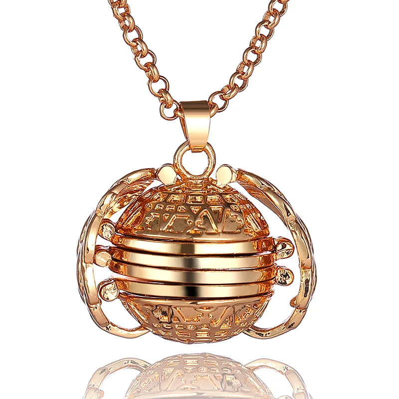 Angel Wings Memory Locket Necklace – Expandable Photo Pendant