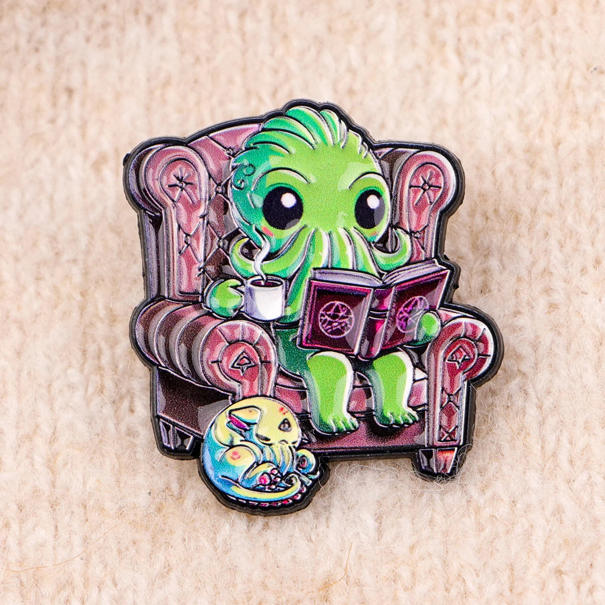 The Cthulhu Cwtch Enamel Pin